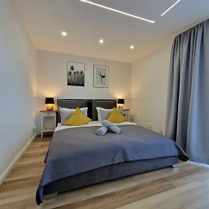Messeblick - Lift Parkplatz - Contaktless Check In Apartment